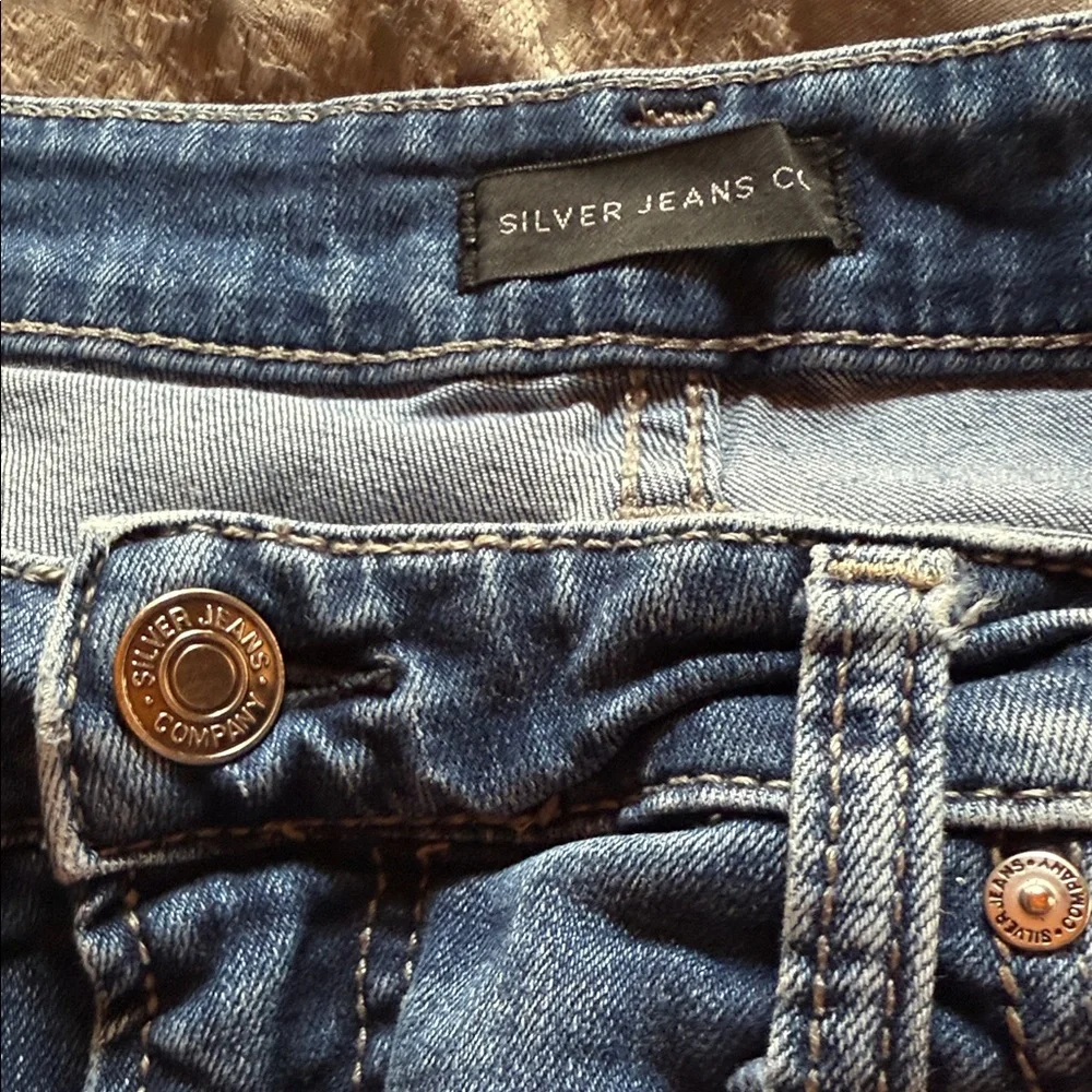 Silver Jeans Women's Light Blue Skinny Jeans - Picture 2 of 6